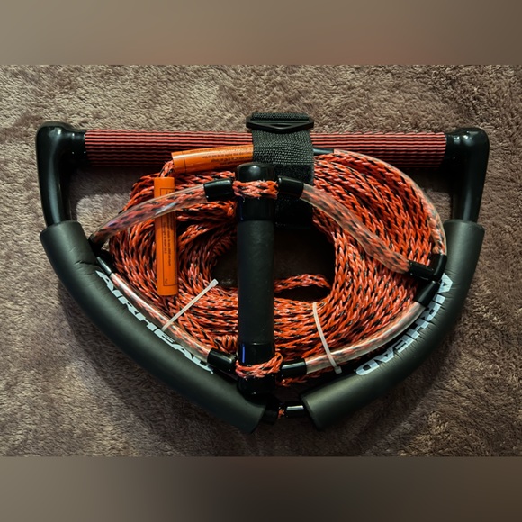 Airhead BRAND NEW boating sports tow rope! This the most durable design 4 water! - Picture 3 of 3